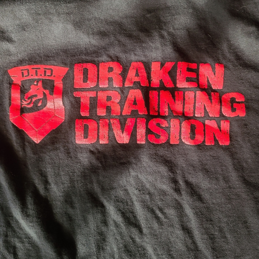 Mens black T- for Draken Training Division ➗️ 💪 szL - Picture 3 of 5